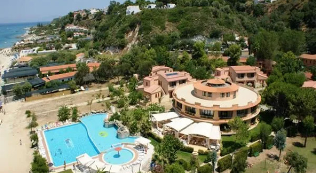 Sole Mare Hotel, Book Hotel Brivadi 