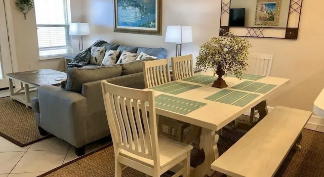 Pavilion Palms 205b, Varaa Huoneisto Miramar Beach Emerald Coast