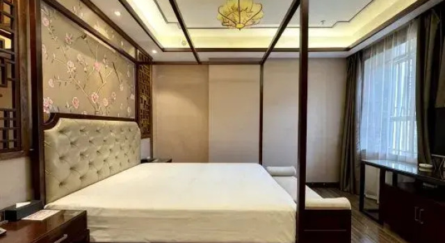Люкс Deluxe Kuanhou Boutique Hotel (Urumqi Corps No. 2 Middle School Fourth People's Hospital)