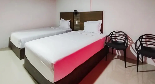 Girik Brekit Mitra RedDoorz, Rezerwuj Hotel Berastagi Sumatra