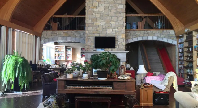 The Old Church B&B, Book Bed and Breakfast Warner Southern Alberta