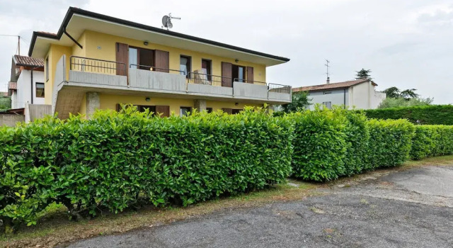 Holiday Home in Lazise Near Lake Garda, Prenota Casa vacanze Hotel a Veneto con piscina, Piscina