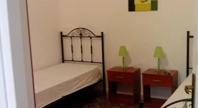 Largo Madonna, Book Guesthouse Hotels in Sicily with Parking, Parking