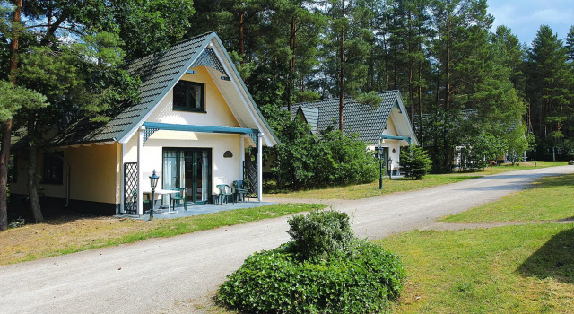 Semi-detached Houses at the Drewitzer See, Drewitz, Забронировать Отель Носсентинер-Хютте 