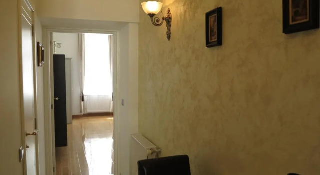 Small Luxury Kapitol Apartment, Rezerwuj Apartament Hotele w Wiedeń z parkingiem, Parking