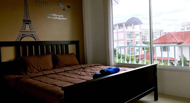 @Home Hostel ( Nimman ), Забронировать Хостел Отели Чиангмай с парковкой, рядом с Нимман Хаемин, Парковка