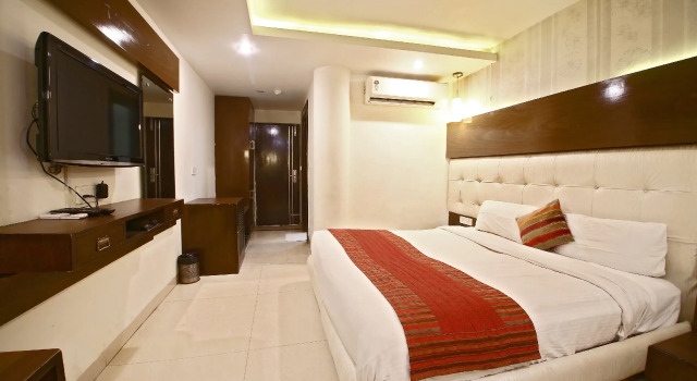 Номер Standard Hotel Diamond Plaza