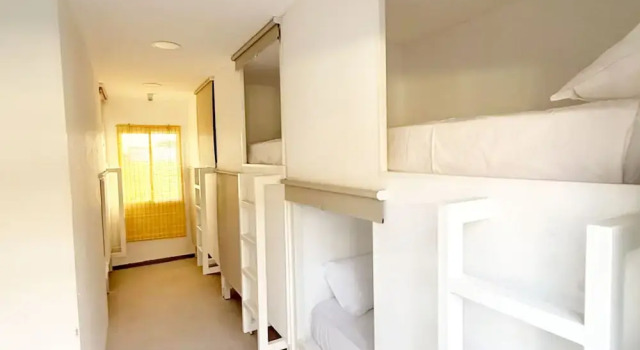 Кровать в общем номере Nomada Hostel El Palmar de Vejer