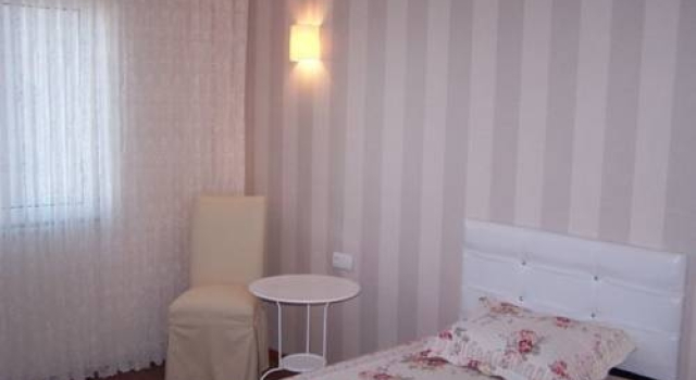 Airport House