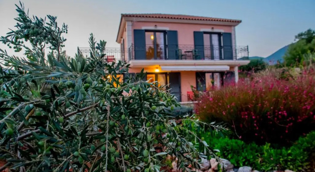 Апартаменты Korallis Villas