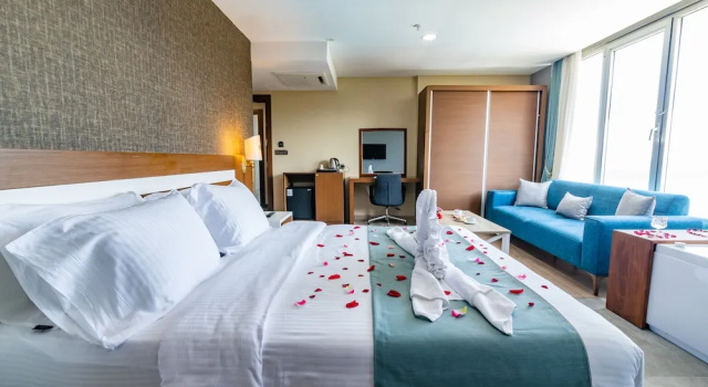 Полулюкс Tilya Resort Hotel