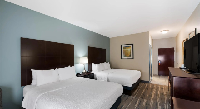 Standard Neljän hengen huone Hampton Inn Marshall