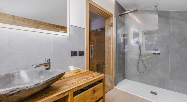 Трёхместный номер Superior Hotel Ramon