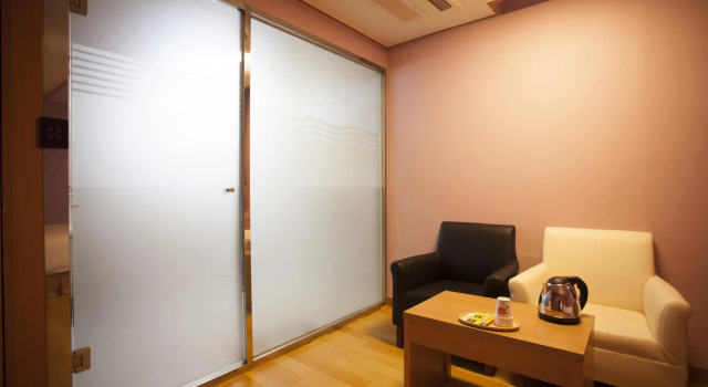 Номер Deluxe Prince Hotel
