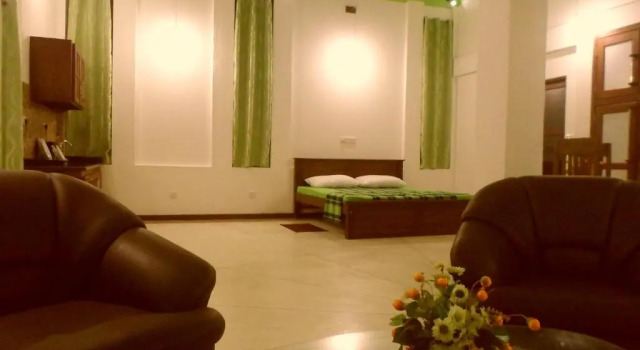 Студия Nilas Holiday Apartments