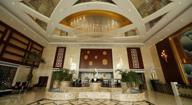 Royal Prince Hotel, Boek Hotel Hotels in Guangdong met parkeren, Parkeren