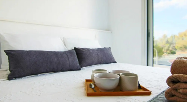 Phaedrus Living: Seaside Executive Flat Harbour 204, Rezerwuj Hotel Hotele w Pafos z parkingiem, w pobliżu Paphos Archaeological Park, Parking