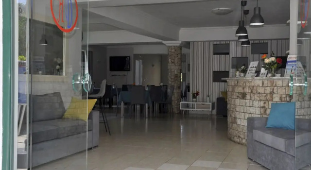 Dollas Hotel