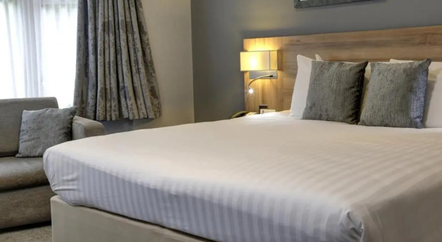 Двухместный номер Executive Linton Lodge a BW Signature Collection Hotel