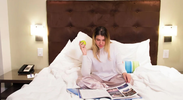 Полулюкс Dorchester Hotel & Suites