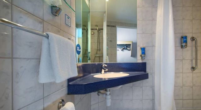 Двухместный номер Standard Holiday Inn Express London Chingford by IHG