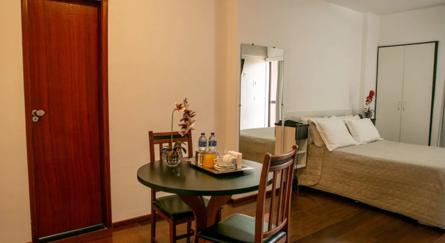 Люкс Executive с балконом Hotel Minas Tower Leopoldina By Samba