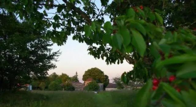 Domaine de Bel Air Carpe Diem, Prenota Hotel Tizac-de-Curton 