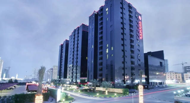 Двухместный люкс c 1 комнатой Ramada Hotel & Suites by Wyndham Ajman