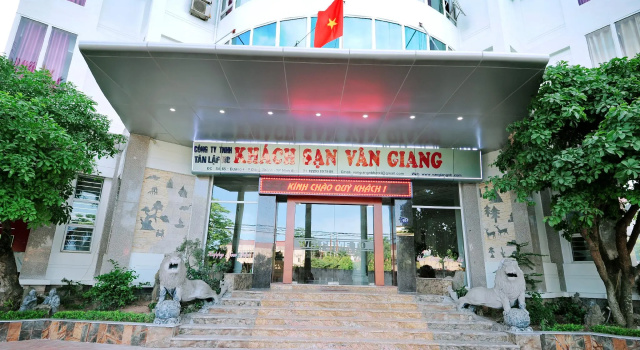 Двухместный номер Standard Van Giang Hotel
