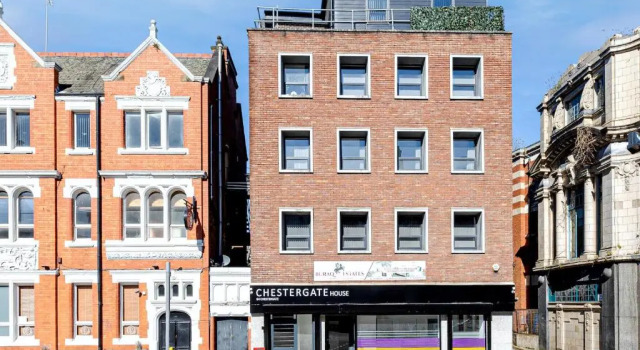 Stunning 1 bed apartment in the heart of Stockport, Забронировать Апартаменты/квартира Стокпорт Большой Манчестер, рядом с The Plaza