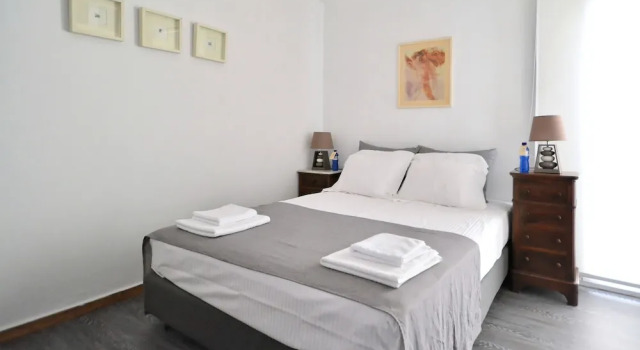 Апартаменты с 2 комнатами с балконом и с видом на город Plaka Elegant Apartment