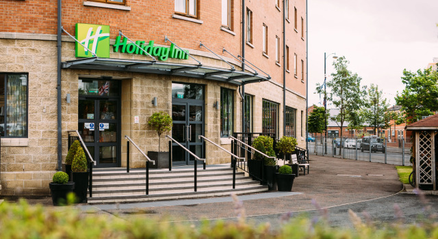 Holiday Inn Belfast by IHG, Забронировать Отель Бизнес-отели Белфаста, рядом с Театр Гранд-Опера, 4* 5*