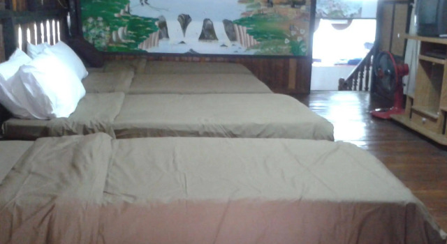 Huen Oongsa Hotel, Забронировать Отель Пай 