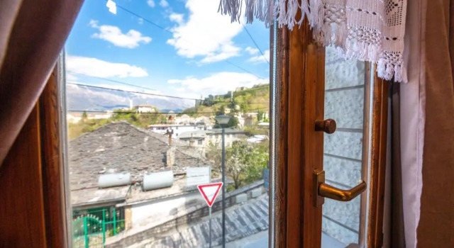 Трёхместный номер Standard Bed and Breakfast Kotoni