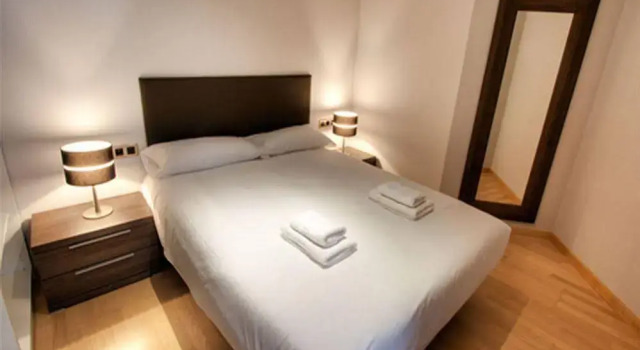 Tamarit Apartments