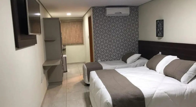 Четырёхместный номер Deluxe Hotel do Reinildo II