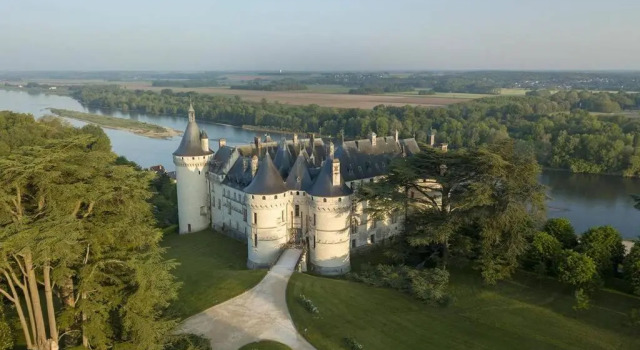 AMALOUYSE Studio de charme au cœur des châteaux de Loire, Book Hotel Montlouis-sur-Loire 