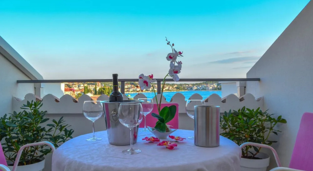 Номер Luxury Пентхаус с 2 комнатами с балконом и с видом на море Luxury Apartments Villa Tea