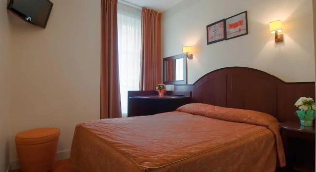 Одноместный номер Standard Hotel Le Faubourg Opera