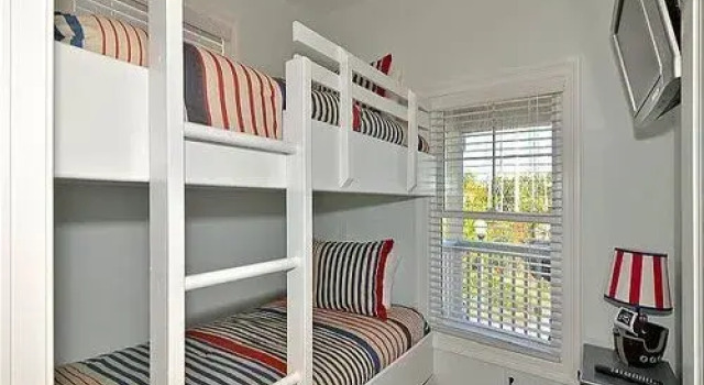 Spoonful of Sugar by RedAwning, Prenota Hotel Inlet Beach Florida
