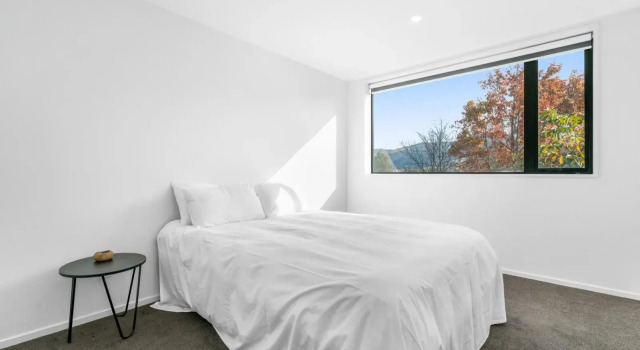 Mountain Vistas - Cromwell Upstairs Holiday Apartment
