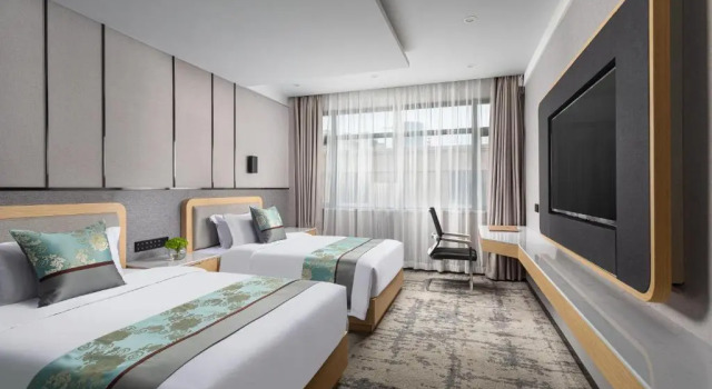 Двухместный номер Standard Microtel by Wyndham Hangzhou
