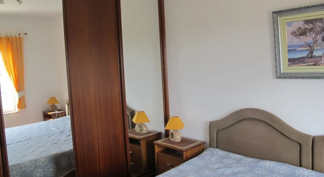 Apartment Praia Lota, w Pool, Wifi, sea View, Close to Beach, dog Friendly