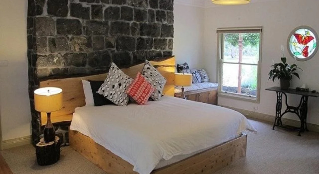 Hummingbird Eco Retreat, Rezervați Hotel Red Hill Mornington Peninsula
