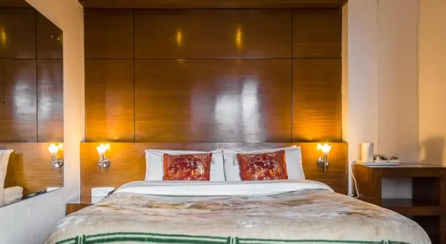 Люкс Deluxe Hotel Shangrila Regency