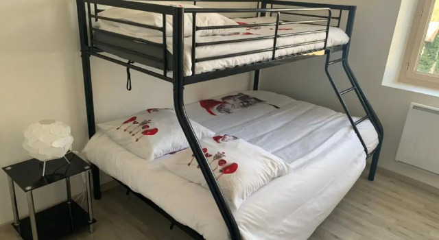 Апартаменты Proche de Walibi,Appartement 4 personnes tout confort au calme