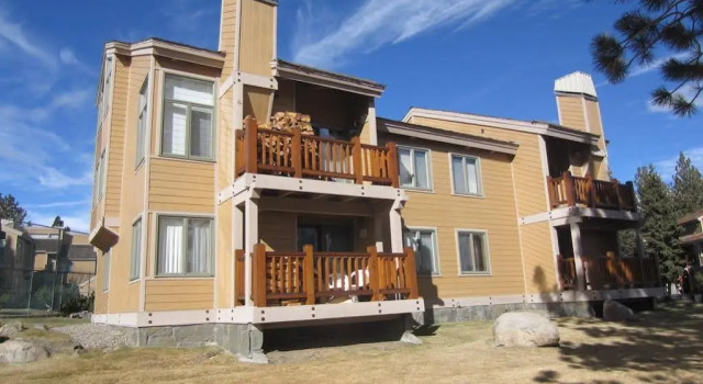 Mammoth Creek 13 1 Br condo by RedAwning, Забронировать Отель Маммот-Лейкс Маммот, рядом с Поле для гольфа Snowcreek