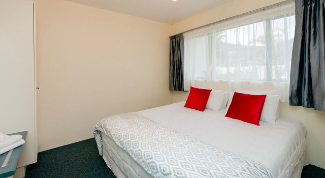 Te Tiriti Motel, Buchen Sie Motel  