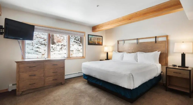 Апартаменты Gold Point Resort Breckenridge by Vacatia
