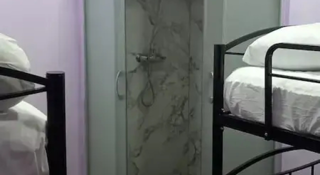Четырёхместный номер Superior 28 may Centr City Hostel